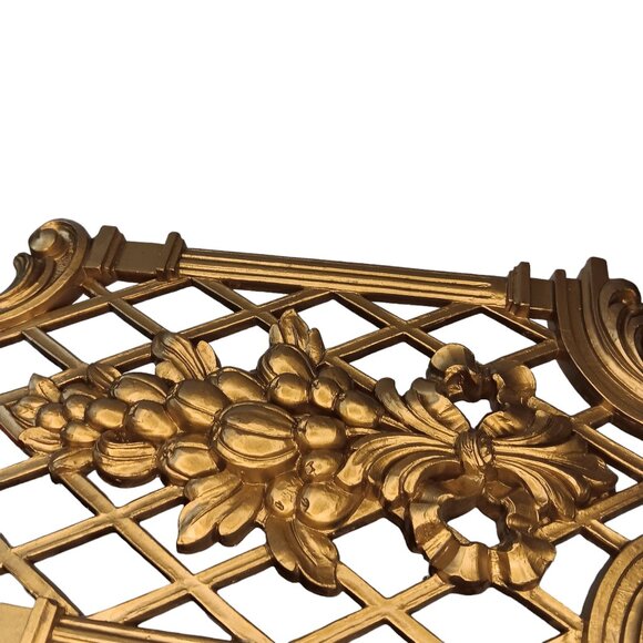 1970’s Hollywood Regency Gold Wall Plaques Set Of Two Dart Industries Syroco - Picture 9 of 14